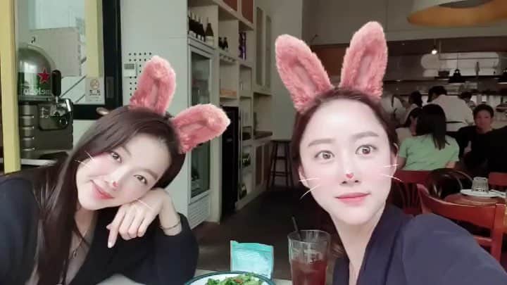 チャン・ヒジンのインスタグラム：「#행복 #주말 #즐기쟈~」