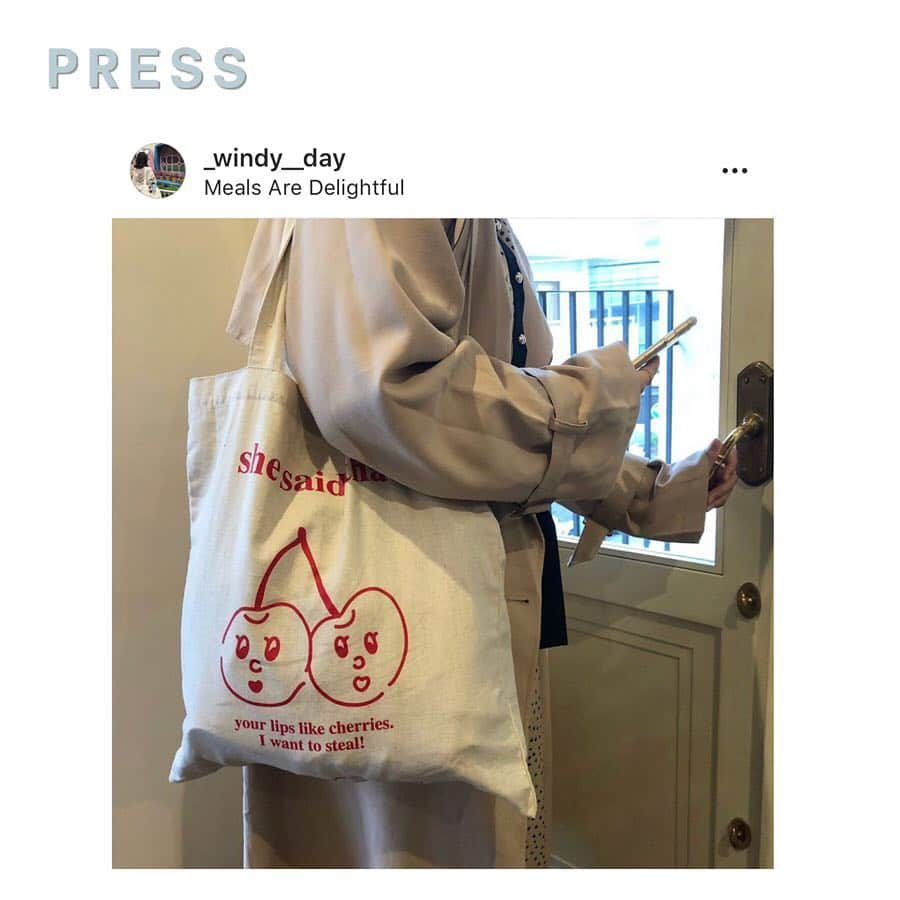 PRESSさんのインスタグラム写真 - (PRESSInstagram)「韓国ブランド、she said thatの﻿ トートやTシャツが人気です☺︎﻿ ﻿ niko and...とのコラボレーションも﻿ 話題になった、she said that。﻿ ﻿ みんなの購入品をご紹介します🛍﻿ ﻿ ﻿ —————————————————— ㅤ﻿﻿ ﻿﻿ お気に入りの写真に @pressblog #pressblog をㅤ﻿﻿ タグ🏷して投稿してください♡﻿﻿ PRESS公式アカウントでㅤ﻿﻿ あなたのアカウントをご紹介致します! ㅤ﻿﻿ ㅤ﻿﻿ ——————————————————﻿﻿ ﻿ #韓国 #韓国ファッション #韓国旅行 #韓国購入品 #韓国土産 #韓国ひとり旅 #トートバッグ #トート #トートバッグ好き #白t #白tシャツ #tシャツ #tシャツコーデ #tシャツ女子 #おしゃれさんと繋がりたい #お洒落さんと繋がりたい #お洒落な人と繋がりたい #pressblog」5月4日 14時54分 - press.inc