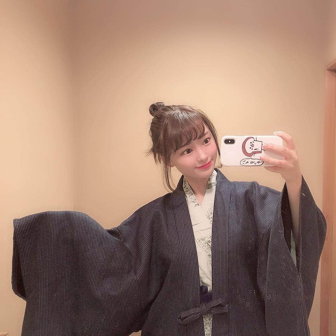 のインスタグラム：「. 家族旅行✌︎✌︎✌︎わーーい！ . #手のクセ #instagram #instagood #l4l #f4f」