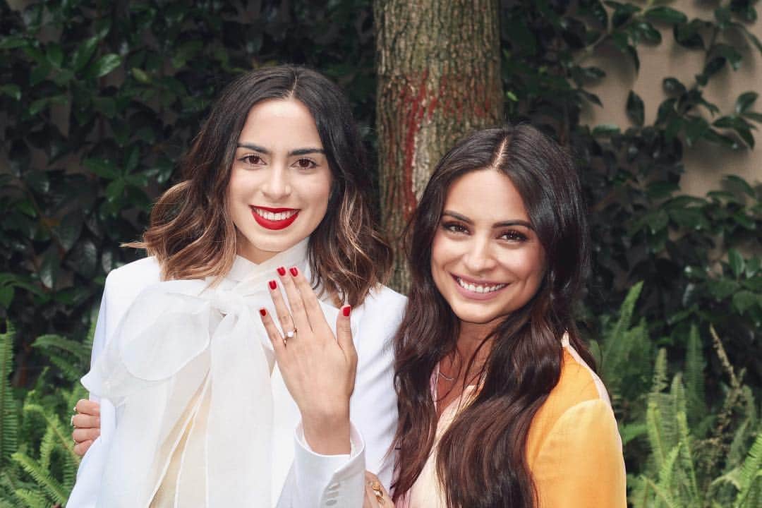 Ana Brenda Contrerasのインスタグラム：「Mi bebita independiente is getting married 👰🏻 🎩 @fabiolabenetm」