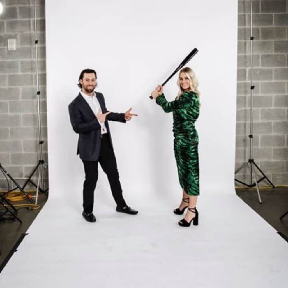 チャーリー・カルバーソンのインスタグラム：「Can’t believe you are 30(too)! Keep rockin’ it @sayculberson . I love you!」