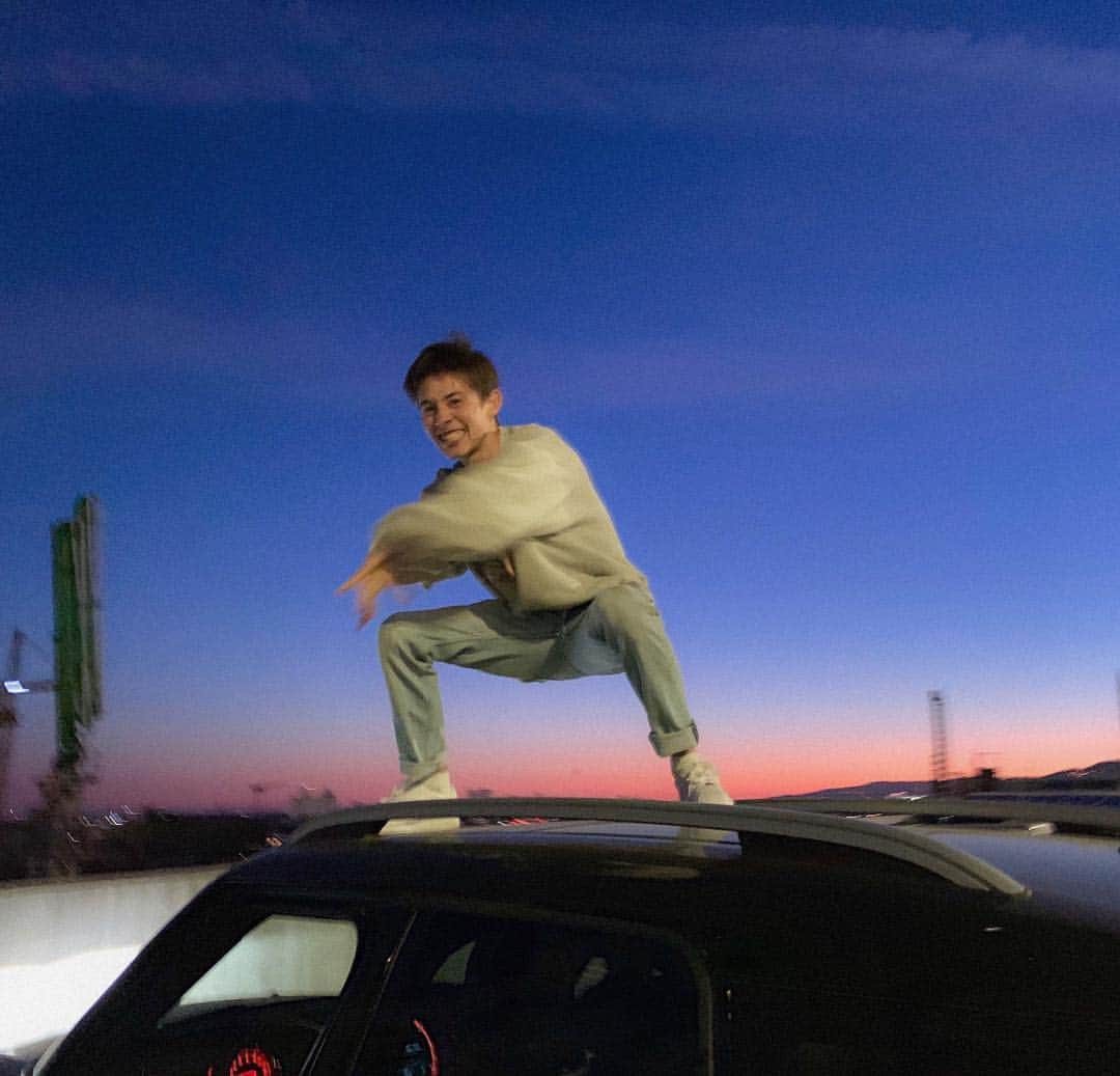 のインスタグラム：「i look like my name is ryan」