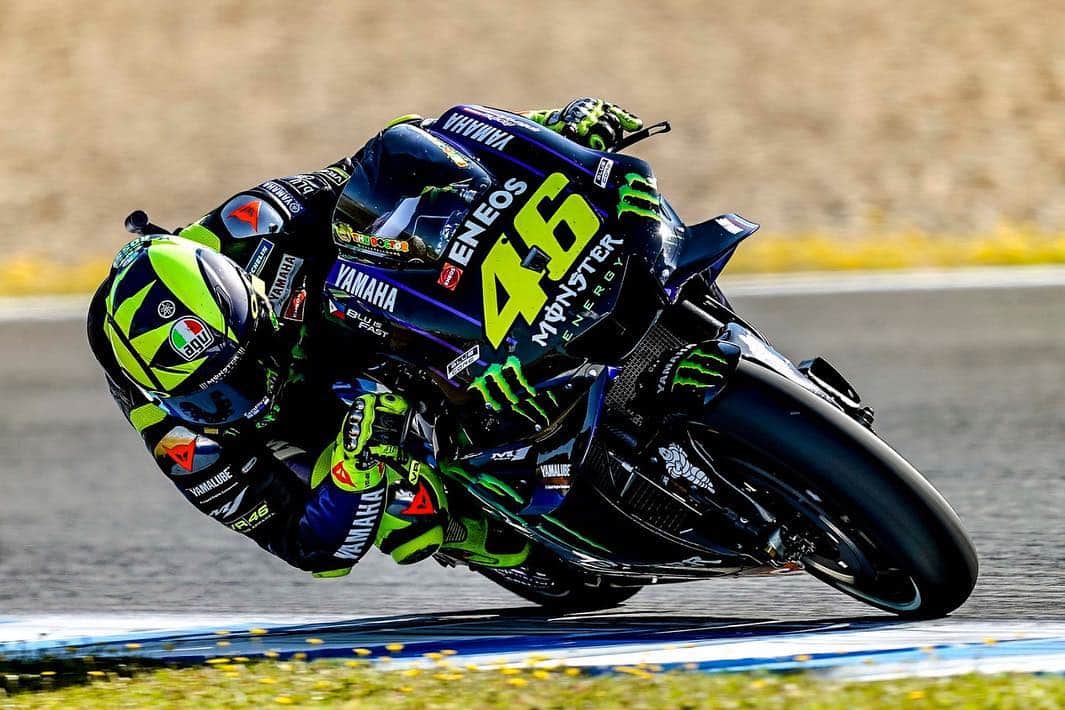 バレンティーノ・ロッシのインスタグラム：「Circuito de Jerez,Spain Friday,free practice 📸 @falex79 @mighelon @gigisoldano @jesusrobledo Tino Martino」