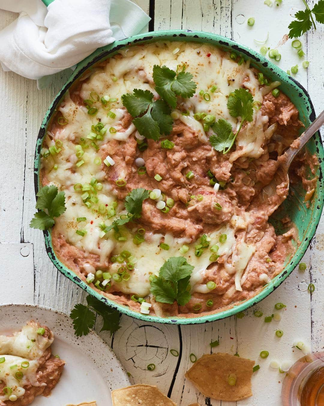 Gaby Dalkinさんのインスタグラム写真 - (Gaby DalkinInstagram)「TGIF 🙌🏼 Swan diving into this pepper jack bean dip!!! Feels like the appropriate thing to do tonight! HAPPY FRIDAY!」5月4日 9時25分 - whatsgabycookin