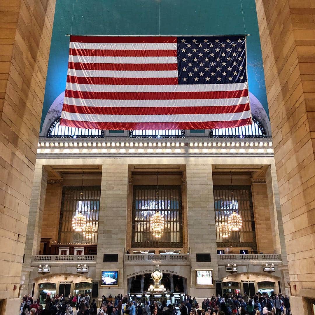 のインスタグラム：「42nd Street.」