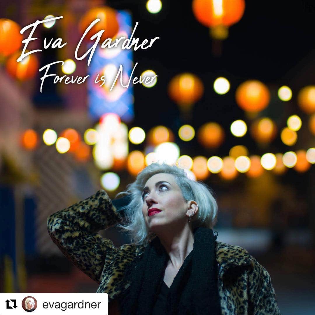 P!nk（ピンク）さんのインスタグラム写真 - (P!nk（ピンク）Instagram)「Hey everybody. My incredibly talented and beautiful and amazing and fucking magical bass player Eva has a new album out. Check her out!  #Repost @evagardner ・・・ Hey all!! The 2nd single from my upcoming EP is out today!! Check out “Forever is Never” on your favorite music service!! ❤️❤️❤️ #spotify #itunes #amazon #playmusic #foreverisnever #chasingghosts #newmusic #newmusicfriday #indie #alternative #independentmusic #pinkiesfamily #evagardner」5月4日 10時49分 - pink