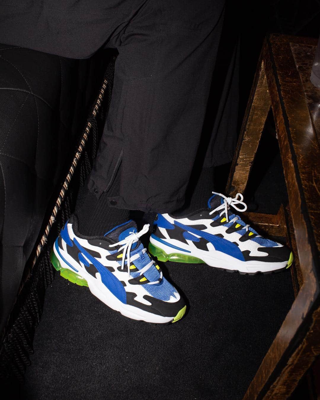 UNDFTDさんのインスタグラム写真 - (UNDFTDInstagram)「Thank You to everyone who came out to the UNDEFEATED Presents: CELL Alien event. Shout out @buddy @brianvidal @cedxric and @puma // The OG Puma Cell Alien returns tomorrow, Saturday 5/4 exclusively at All Undefeated Chapter Stores and Undefeated.com」5月4日 11時16分 - undefeatedinc