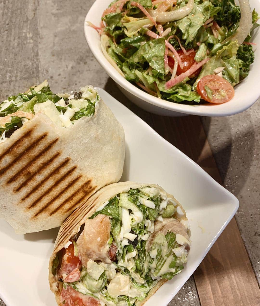 栗山遥のグルメインスタ