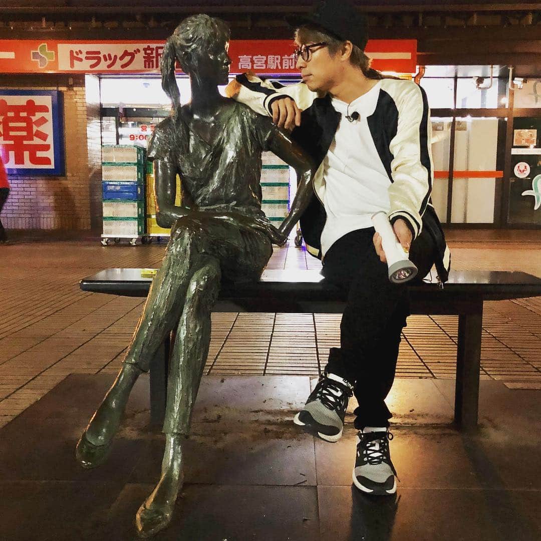 田村淳のインスタグラム：「シリーズ銅像を口説く  #どうぞご自由に」