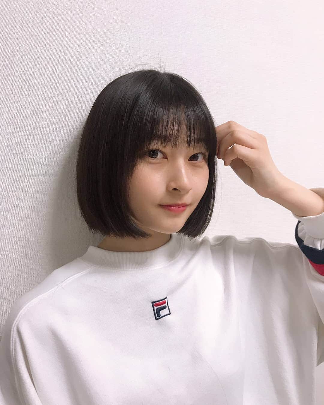 ロッカジャポニカのインスタグラム：「なんやかんや伸びてきたし﻿﻿ 夏も始まるので✂︎‬‪✂︎﻿﻿ ﻿﻿ 心も体もメンテナンスして気持ち新たに﻿﻿ 「令和」楽しむよ、楽しもう☺︎﻿﻿ ﻿﻿ #高井ンスタグラム﻿﻿ #なかなか語呂良くないですか ？笑﻿ #高井千帆﻿﻿」