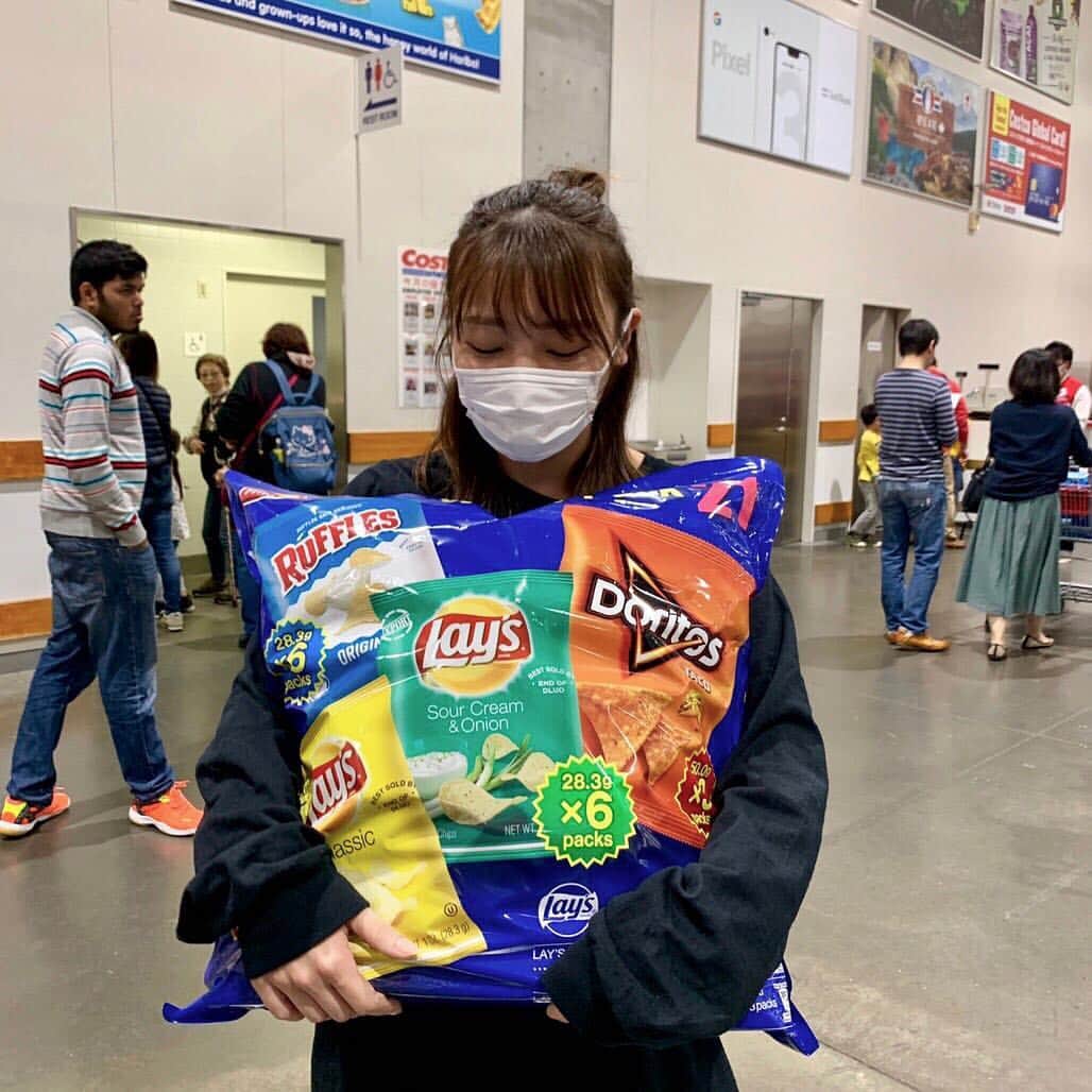 橋本耀のインスタグラム：「. 令和partyならぬコストコparty🌠」