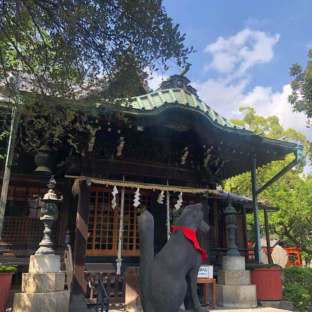 宙也さんのインスタグラム写真 - (宙也Instagram)「みどりの日。神社参り。」5月4日 23時28分 - chuya_aquarius