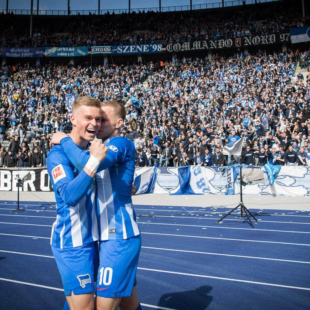 ヘルタ・ベルリンさんのインスタグラム写真 - (ヘルタ・ベルリンInstagram)「NUMBER 10! 🙌🏼 #bundesliga #spieltag #matchday #heimspiel #berlin #bscvfb #hahohe #herthabsc」5月4日 23時48分 - herthabsc