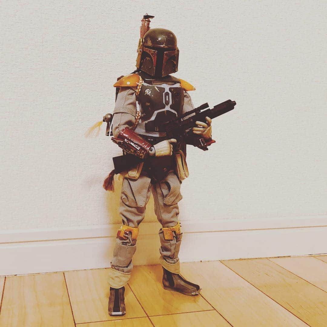 三上市朗のインスタグラム：「もうすぐ日付けもかわるからその前にボバさんも載せておく！ #starwars  #スターウォーズの日 #ボバフェット #bobafett」