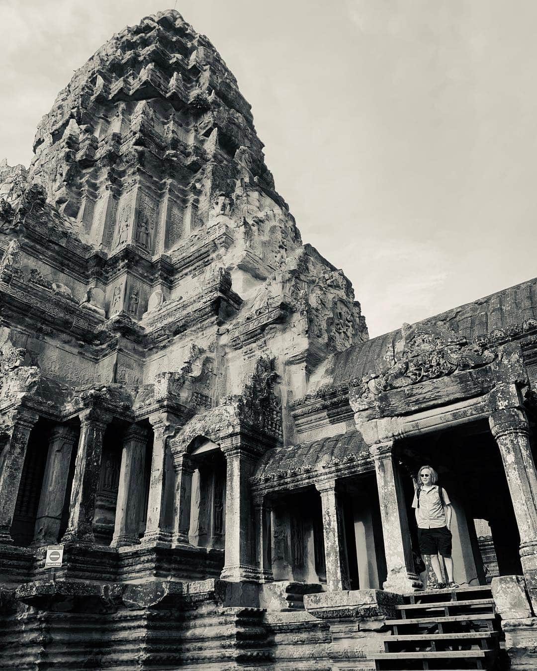 谷川じゅんじさんのインスタグラム写真 - (谷川じゅんじInstagram)「Beautiful nature and Ancient wisdom. Bye bye Cambodia.  #goodvibesonly #goodneighbors #beautifulcountry #cambodiatrip #thisiscambodia」5月5日 0時19分 - junjitanigawa