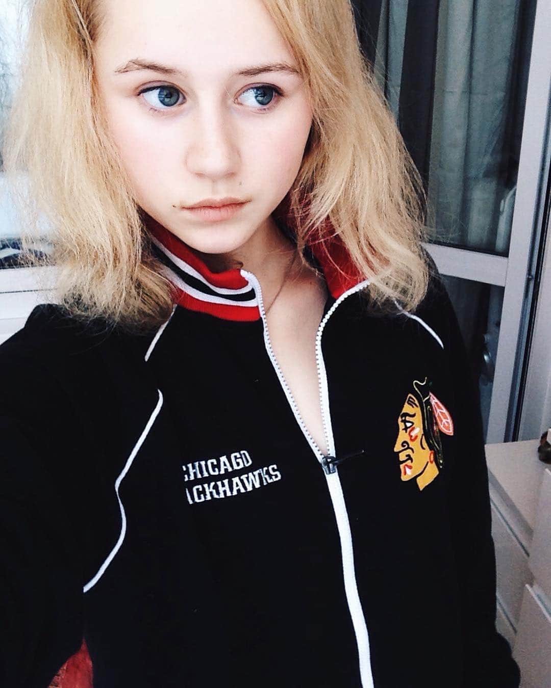 セラフィマ・サハノヴィッチさんのインスタグラム写真 - (セラフィマ・サハノヴィッチInstagram)「👀 #SerafimaSakhanovich #СерафимаСаханович」5月5日 0時22分 - serafima_cool