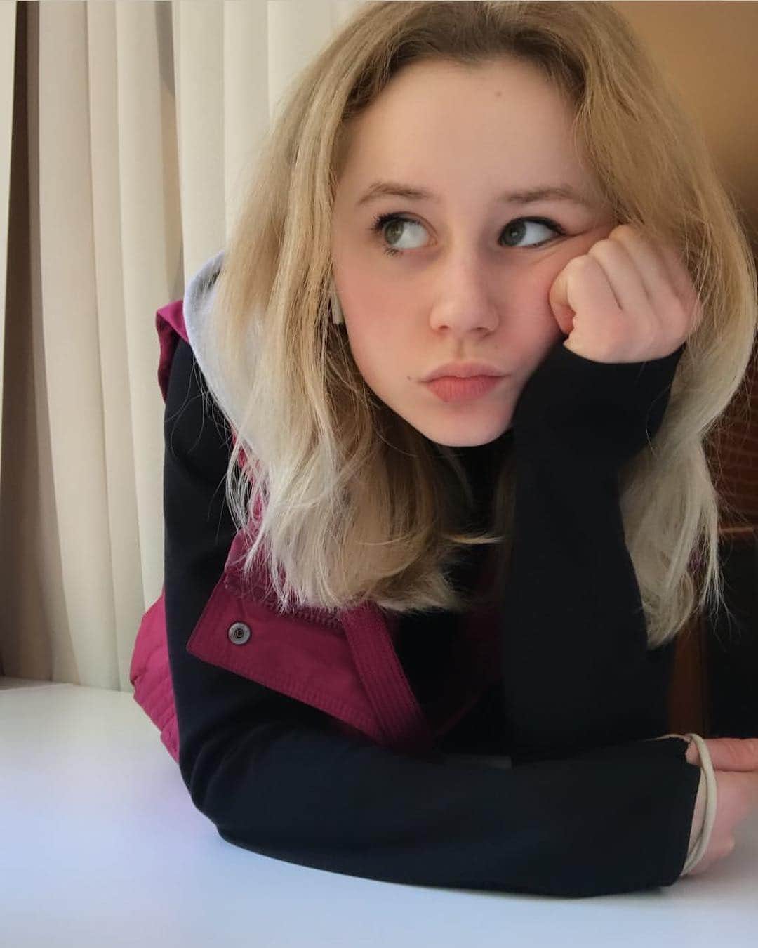 セラフィマ・サハノヴィッチさんのインスタグラム写真 - (セラフィマ・サハノヴィッチInstagram)「👀 #SerafimaSakhanovich #СерафимаСаханович」5月5日 0時22分 - serafima_cool