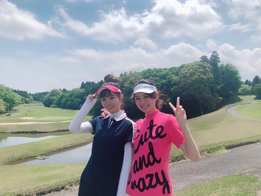 西村いちかさんのインスタグラム写真 - (西村いちかInstagram)「〜いちかるのGW２日目〜 おっぱとゴルフ🏌️‍♀️ そして今年全部雨だったゴルフがようやく晴れましたー！！！！！⭐️ 暑くて後半グダりかけたけどゴルフ日和でとっても楽しかったです💕 #gw #happy #tommyhilfiger #23区 #golflife #smile」5月5日 0時23分 - ichika_nishimura
