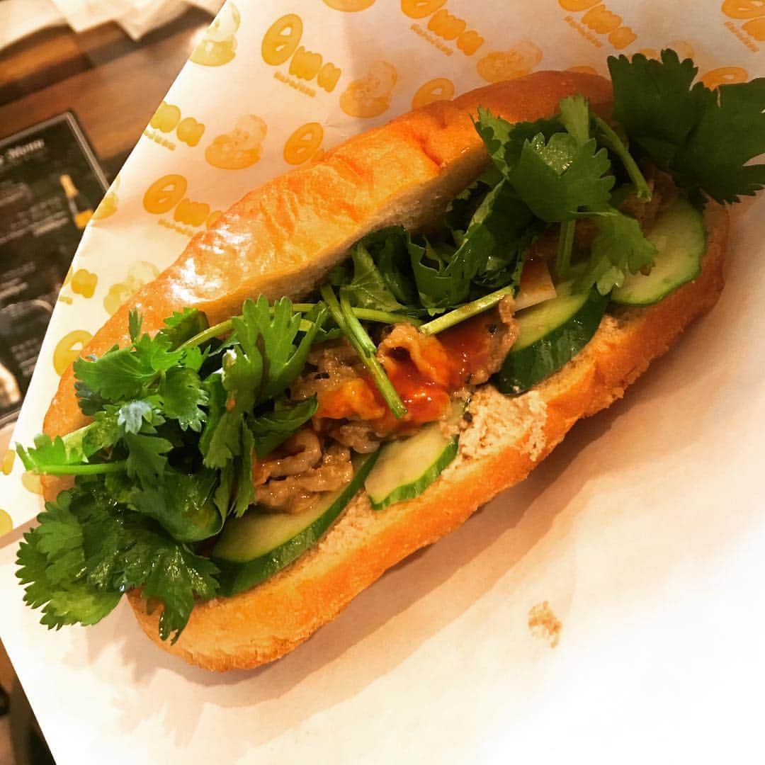 金巻ともこのグルメインスタ