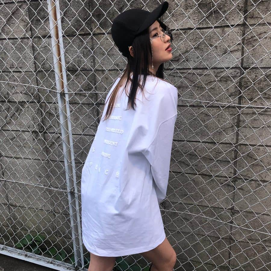 寒川綾奈さんのインスタグラム写真 - (寒川綾奈Instagram)「👚 #ootd #ロンT」5月4日 16時43分 - sogawaayana