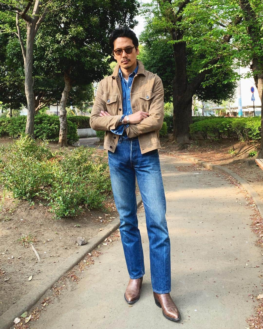 Shuhei Nishiguchiさんのインスタグラム写真 - (Shuhei NishiguchiInstagram)「"Western preppy"on Saturday ・ ・ Tap for Brands ・ #beamsf #emmeti #levis #tonylama #americanoptical #hermes #menswear #mensstyle #mensstreetstyle #dapper #dappermen #gentleman #emmeti_official #vintagestyle #vintagewear #mensfashion #mensclothing #ootd #outfit」5月4日 17時13分 - shuhei_nishiguchi