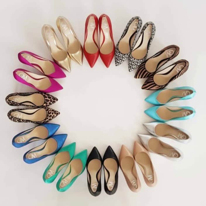 のインスタグラム：「L’orologio che preferisco, una scarpa per ogni ora😍 buon sabato! #giannimarra #decollete #pumps #madeinitaly #saturday #leather #satin #animalier #lady #fashionistastyle #amazing #girl #woman #heels #girl#streetstyle #design #fashion #springsummer #newcollection #thankyou  @bajamonte」
