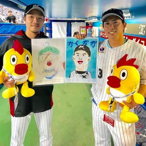 千葉ロッテマリーンズさんのインスタグラム写真 - (千葉ロッテマリーンズInstagram)「#角中勝也 選手と#田中靖洋 投手。頼れる2人です。 #千葉ロッテマリーンズ #chibalotte #ZOZOマリンスタジアム #今日のヒーロー #そらジロー」5月4日 17時53分 - chibalotte