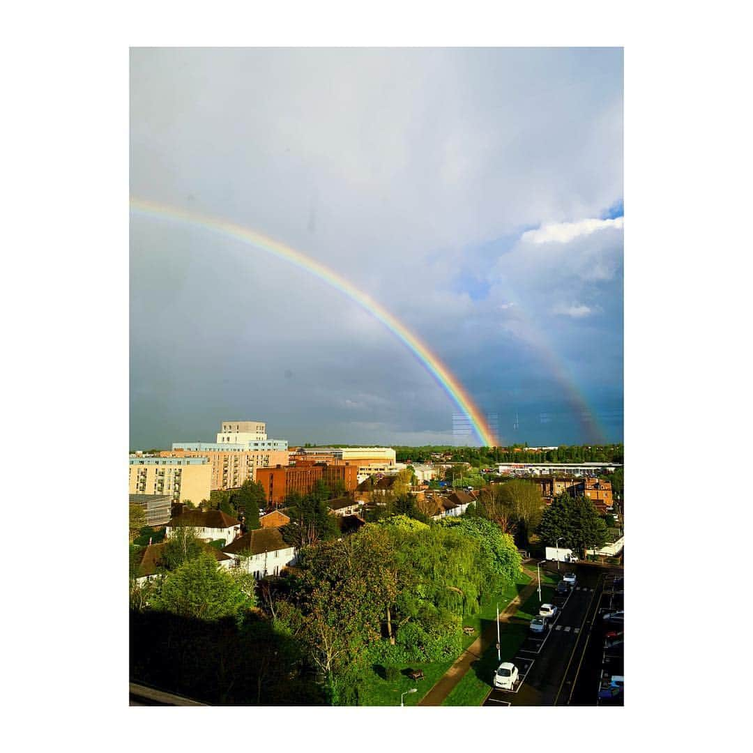 ラミン・カリムルーさんのインスタグラム写真 - (ラミン・カリムルーInstagram)「The other day while filming .... @bbcholbycity #doublerainbow」5月4日 18時10分 - raminkarimloo