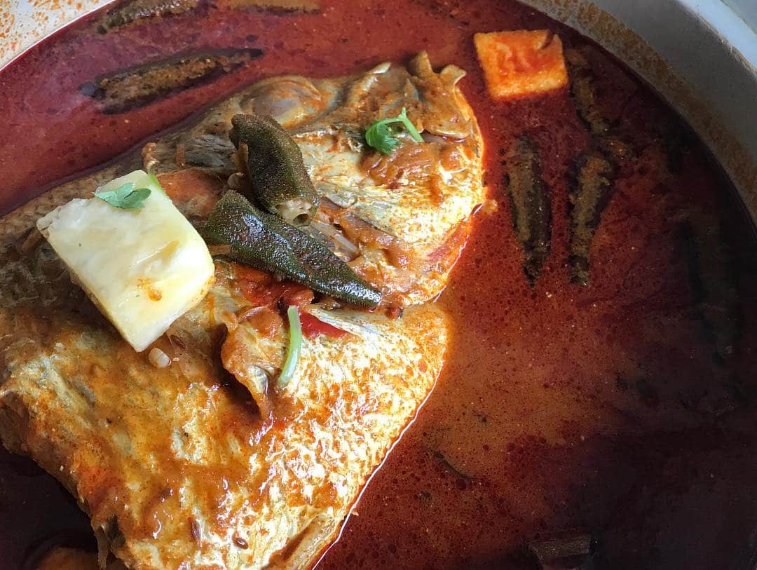 栗原友さんのインスタグラム写真 - (栗原友Instagram)「fish head curryとマトンビリヤニ食べにデンプシーロードへ。ビリヤニもう一杯食べられるね。」5月4日 18時35分 - kuri__tomo