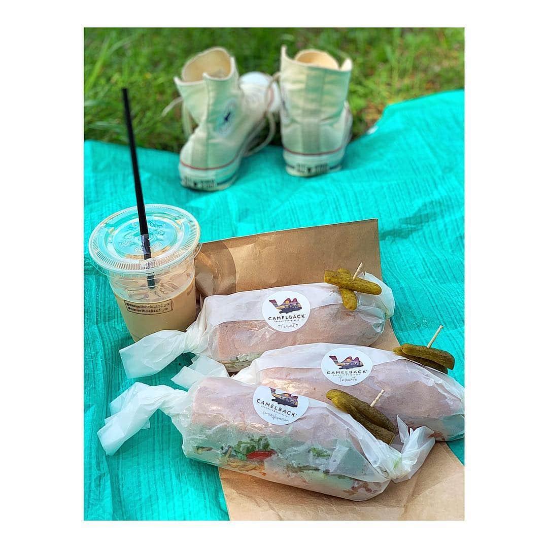 古川美有さんのインスタグラム写真 - (古川美有Instagram)「今日はpicnic日和🌞  かと思ったら すぐに雷雲が来たのでサッサと退散しました💦 GWもなんだかんだあと少し。。 #yoyogipark #camelback #sandwiches  #park #chill #GW」5月4日 18時59分 - miyukogawa