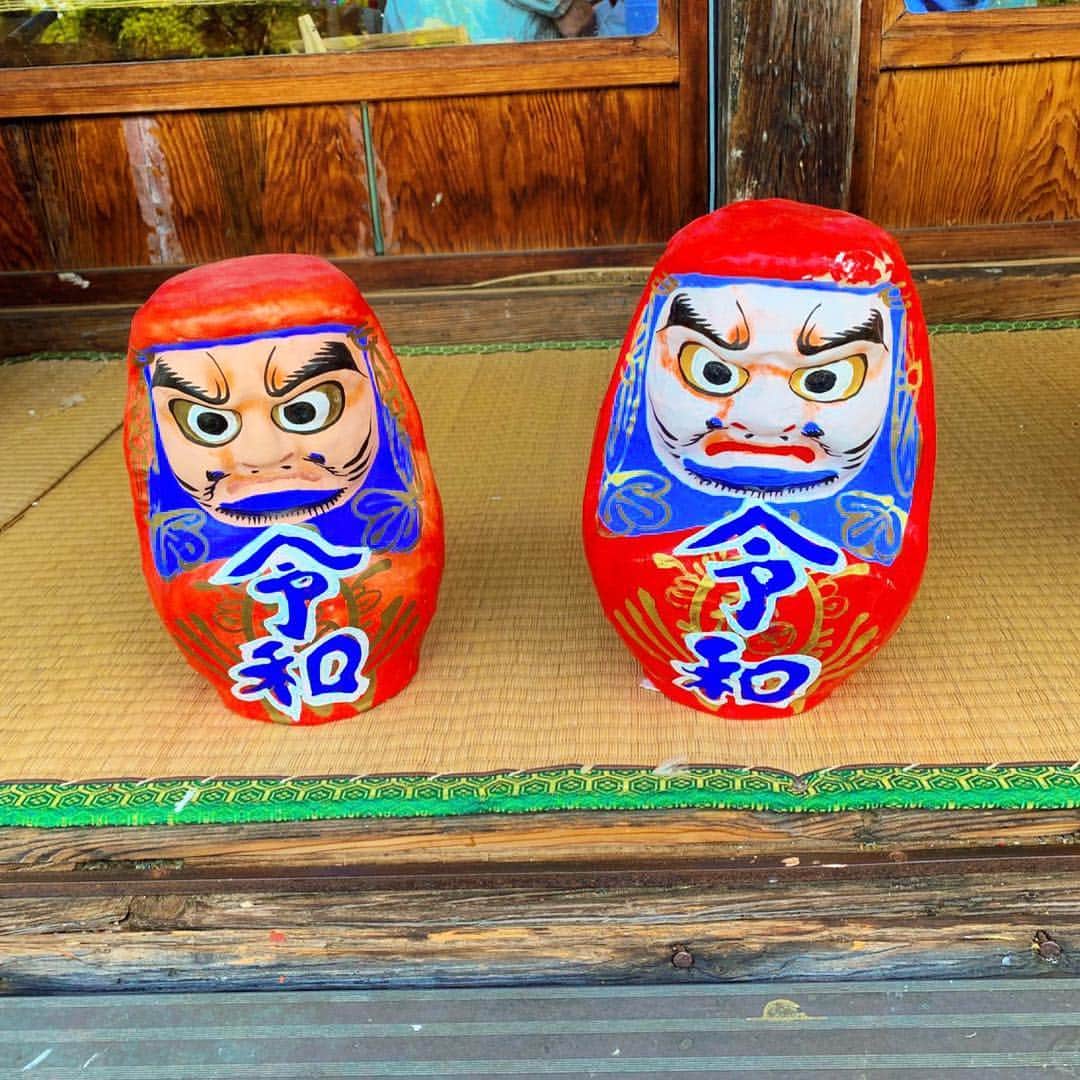 DJ DARUMAのインスタグラム：「友達から送られて来た写真。コレいい。 My friend sent me "NEW ERA DARUMA" picture.」