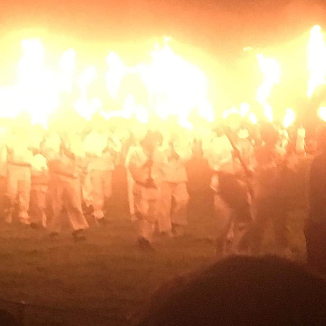 鳥居みゆきさんのインスタグラム写真 - (鳥居みゆきInstagram)「火祭り 来年も是非火祭り観に来てください 行田観光大使より #行田市 #火祭り」5月4日 19時34分 - toriimiyukitorii