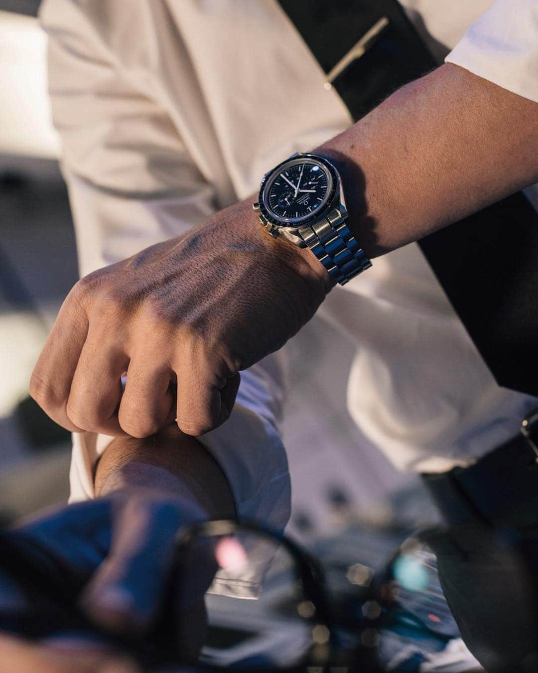 オメガさんのインスタグラム写真 - (オメガInstagram)「#Moonwatch Keep your missions under control with a #Speedmaster.」5月5日 1時09分 - omega