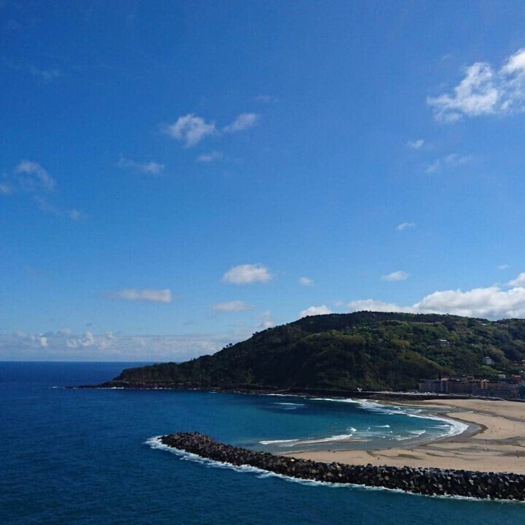 草間淑江さんのインスタグラム写真 - (草間淑江Instagram)「サンセバスチャン 今日は快晴☀️ これからランチへ🍴  #サンセバスチャン#スペイン#旅」5月4日 19時48分 - yoshie_kusama