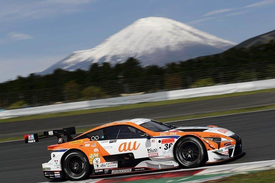 近藤みやびさんのインスタグラム写真 - (近藤みやびInstagram)「SUPER GT Rd.2 FUJI500km 36号車はミッショントラブルによりリタイアとなりました。悔しいねー。 沢山の応援ありがとうございました‼️ #supergt #tomsracing #au #36 #lexus #fuji #富士スピードウェイ #auサーキットクイーン」5月4日 19時43分 - miyabiiiii_kondooooo