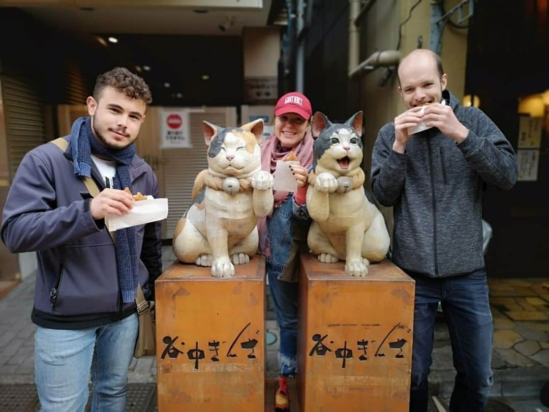 MagicalTripさんのインスタグラム写真 - (MagicalTripInstagram)「Welcome to @Magicaltripcom ⠀⠀⠀ “Travel Deeper with a Local Guide!” ⠀⠀⠀ -------------------------------------------------⠀⠀⠀ This old town has not only long time inherited Japanese traditional vibes but also the cute meows in the whole of town.⠀ Do you know how many cats there? ⠀ ⛩：Yanaka Historical Walking Tour⠀ 📍：#yanakaginza⠀ 📸：Magical Trip Guide Mana the Banana🍌⠀ -------------------------------------------------⠀⠀⠀ 【🌀What is #Magicaltrip 🌀】⠀⠀⠀ *⠀ Unique travel experiences with local guides in Japan! 🇯🇵🇯🇵⠀⠀⠀ Our #locallguides will take you to the local and hidden places in Japan!⠀⠀⠀ *⠀⠀⠀ *⠀⠀⠀ Why don’t you make your special travel experience more unique and unforgettable with us? ⠀⠀⠀ *⠀⠀⠀ 【😎Tour Information😎】⠀⠀⠀ Please check out our unique tours in Japan👇👇⠀⠀⠀ *⠀⠀⠀ *⠀⠀⠀ Bar Hopping tours🍶in Tokyo, Osaka, Kyoto, and Hiroshima, discovering the local #izakaya in #Japan! 🍻🍻⠀⠀⠀ *⠀⠀⠀ Food tours are not all about sushi🍣but also Japanese traditional food such as okonomiyaki, oden, sashimi, yakitori 😋😋⠀⠀⠀ *⠀⠀⠀ Cultural-Walking tours🍀in Asakusa, Nakano, Akihabara, Tsukiji, Togoshiginza, Yanaka, Ryogoku, where you can dive into the deep Japanese cultures! 🚶🚶⠀⠀⠀ *⠀⠀⠀ Explore Tokyolife with cycling tour🚴🚵, club-patrol💃, Karaoke night🎤 and sumo tour! 👀👀⠀⠀⠀ *⠀⠀⠀ *⠀⠀⠀ *⠀⠀⠀ ⭐️Book our tours on the link of @Magicaltripcom profile page! ⭐️ ⠀⠀⠀ *⠀⠀⠀ *⠀⠀⠀ *⠀⠀⠀ #magicaltrip #magicaltripcom #japantour #tokyotour #wheninjapan #love_bestjapan #igersjapan #ig_japan #team_jp_ #tokyotravel #discovertokyo #japantravel #japantrip  #visitjapan #visitkyoto #visittokyo #ilovejapan #lovejapan #japanlover #tsukiji #tsukijimarket #tsukijifishmarket #japanesemarket #japanmarket #fishmarket #tsukijifish #fishmarket」5月4日 20時00分 - magicaltripcom