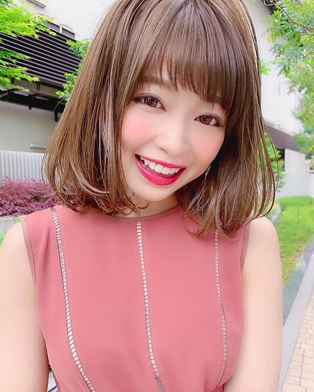 りなてぃさんのインスタグラム写真 - (りなてぃInstagram)「﻿ ﻿ ﻿ ﻿ ﻿ ついに明日は【５５イベント】﻿ ﻿ みんなに会えるのが嬉しくてたまらない🤤💓﻿ ﻿ ﻿ 彼氏とのデート前💓みたいな気分ですが﻿ みんなにとって、GW楽しかった思い出のひとつになりますように...💓﻿ ﻿ ﻿ キャンセルの方がいらっしゃったので﻿ 2部のみになりますが、あと２名様分席のご用意ございます💓﻿ 1部参加予定の子でも参加可能です🙆🏻‍♀️💓﻿ ﻿ 2部〻 14:00〜17:00﻿ ﻿ 参加希望の方は、DM下さいませ💓﻿ ﻿ ﻿ rompers〻﻿ @amerivintage ﻿ ﻿ スタイル良く見せてくれるからお気に入り🥺﻿ ﻿ リボンつけても可愛いけど﻿ 外してロンパース1枚で着ても可愛かった！！﻿ ﻿ まだちょっと寒いから中に半袖のレース合わせて着ても﻿ 可愛い気がする🤤💓﻿ ﻿ ロンパースわたし結構すきなんだけど、みんなはどーお？😳💓﻿ ﻿ ﻿ ﻿ #ootd#outfit#code#coordinate ﻿﻿﻿﻿﻿﻿﻿﻿﻿﻿﻿﻿ #style #code #fashion  #hair #hairstyle ﻿﻿﻿﻿﻿﻿﻿﻿﻿ #haircolor ﻿﻿﻿#hairarrange ﻿﻿﻿#hairmake #make #makeup ﻿﻿﻿﻿﻿﻿﻿﻿﻿﻿﻿﻿ #ヘアアレンジ  #ヘアスタイル #ヘアメイク #メイク﻿﻿﻿﻿﻿﻿﻿﻿﻿﻿﻿ #ベースメイク #ハーフアップ #くるりんぱ﻿﻿﻿﻿﻿ #マツエク #まつ毛エクステ #まつげ #前髪﻿﻿﻿ #ameri #ロンパース #ss #春夏」5月4日 20時16分 - rinatea_25