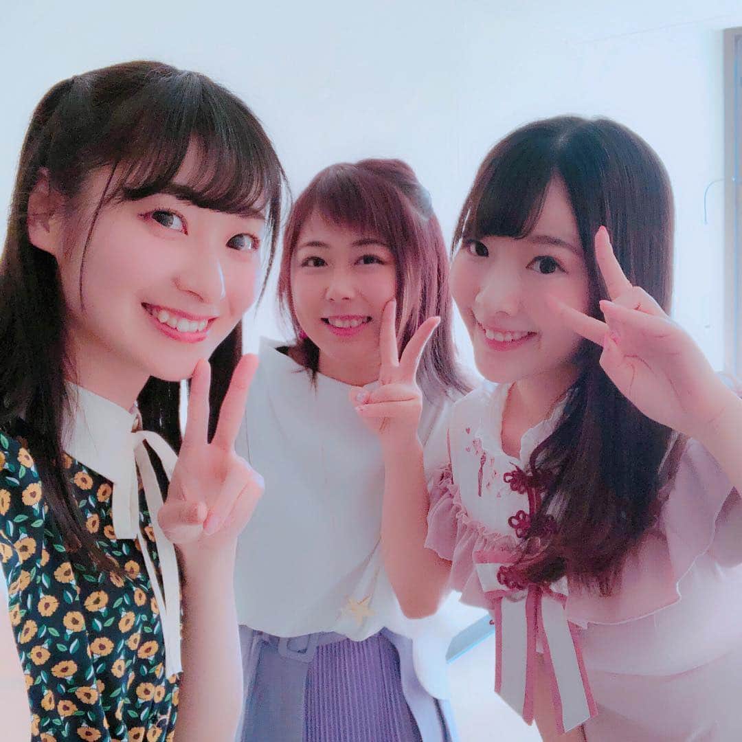 山下七海さんのインスタグラム写真 - (山下七海Instagram)「﻿ 徳島から更新しています、山下七海です🙋🏻‍♀️👒﻿ ﻿ ﻿ 「デジタルクリエイター人材発掘セミナー﻿ 高校生から声優目指して上京﻿ ～応援してくれる皆さんと地方から声優を目指す皆さんへ～」﻿ ﻿ 無事に終わりました🌛﻿ ﻿ ﻿ ﻿ 「しんどい道と楽な道があるならば、しんどい方を選びなさいね」とよくお母さんに言われました😾✨﻿ ﻿ たしかに、、しんどくても乗り越えられた経験は、時間が経っても覚えているし胸を張って話せるものだなぁ🌈💫﻿ ﻿ ﻿ 聞いてくださったみなさま、本当にありがとうございました🦉💗﻿ ﻿ ﻿ #マチアソビ﻿ #声優﻿ #高井舞香さん﻿ #江原裕理ちゃん﻿ #山下七海﻿ #しんどい道にウインクあげた😉💫﻿ #初めて、経験がものを言った日✏️」5月4日 20時24分 - aishite773