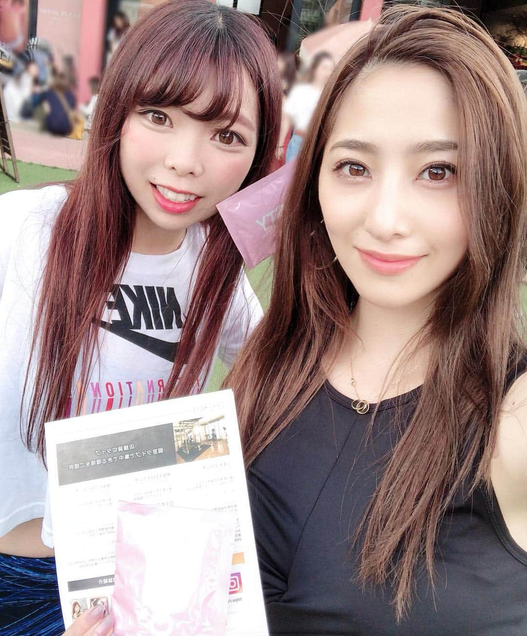 雨宮みずきさんのインスタグラム写真 - (雨宮みずきInstagram)「． 今日は大好きな友達と 野外トレーニングのイベント🍑💪 行ってカフェ行って夕方から呑みながら🍻 近況報告回会！！ 最高な休日になりました♡♡ 2人ともthank you😘💋 ． 🏋️‍♂️‍♀️ @bosty_official × 👙 @alexiastam_official  のイベントに参加したよ💪💕 @share_green_minamiaoyama 🏡☕️ ． #bosty #alexiastam #workout #training #腹筋女子 #ワークアウト #トレーニング #くびれ作り #トレーニングウェア #ナイキ女子 #腹筋トレーニング #nike #niketraining  #sharegreenminamiaoyama #乃木坂カフェ#青山一丁目 #六本木ヒルズ #近況報告 #女子会」5月4日 22時24分 - ammymzk0926