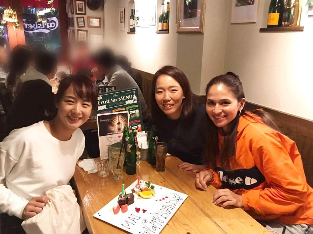 美濃越舞さんのインスタグラム写真 - (美濃越舞Instagram)「. 岐阜では２人がサプライズでお祝いしてくれて嬉しかったです☺️🧡」5月4日 22時44分 - mai_minokoshi