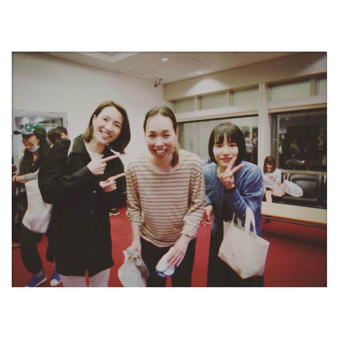 生越千晴のインスタグラム：「‪. 今日はだいすきなちぎさんと、だいすきな友里さん出演している、ほりぶん『飛鳥山』へ。‬ ‪はー、笑った。最高でした◎‬ ‪ちぎさんとも久し振りにたくさん話してお腹いっぱいで幸せです。‬ ‪『飛鳥山』7日まで北とぴあ・ペガサスホールです、ぜひ！‬」