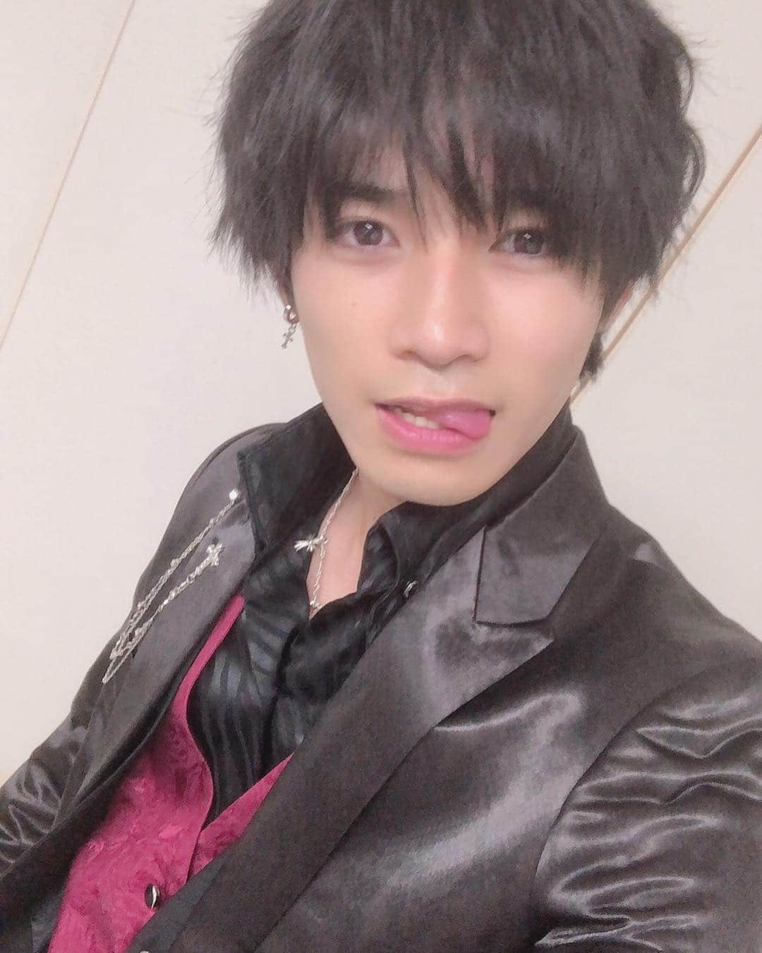 大谷悠哉さんのインスタグラム写真 - (大谷悠哉Instagram)「ホストっぽく🥺  #ホスト #ホストクラブ #tiktok  #followｍe #love  #loveyourself #instaguam #セクメン  #fashion #Love #instagood 	#followme #selfie #instadaily 	#instalike  #日本 #JAPAN #令和元年 #令和」5月4日 23時01分 - s_410yuya