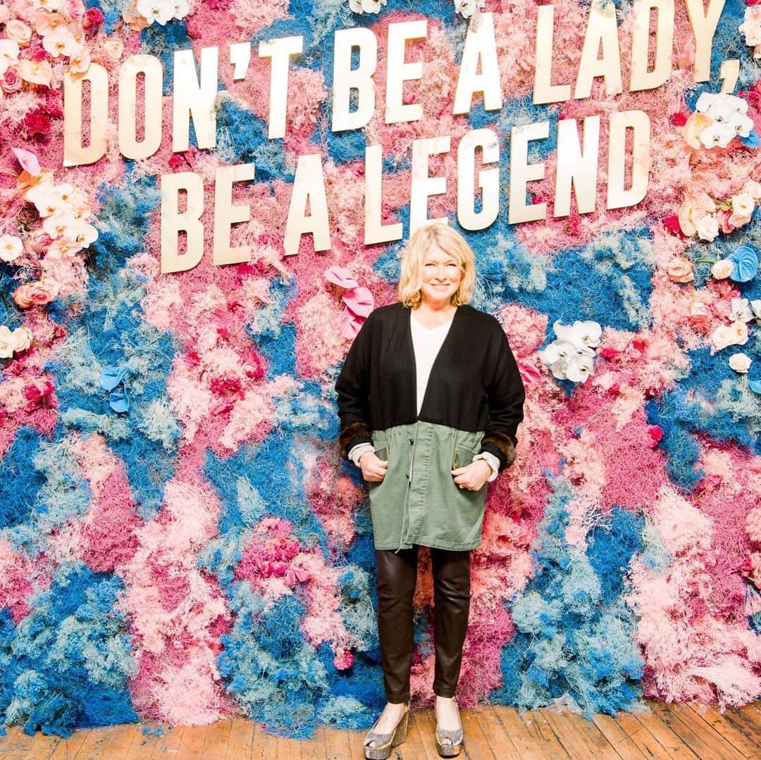 マーサ・スチュワートさんのインスタグラム写真 - (マーサ・スチュワートInstagram)「“Don’t be a lady, be a legend.” 👊🏼 Our very own @marthastewart48 made a splash as the featured keynote speaker at the @createcultivate conference in NYC, hosted by founder @jaclynrjohnson. ✨ Swipe through the gallery to see some of our favorite moments from the event! 👆🏼📸: @smithhousephoto」5月5日 10時22分 - marthastewart