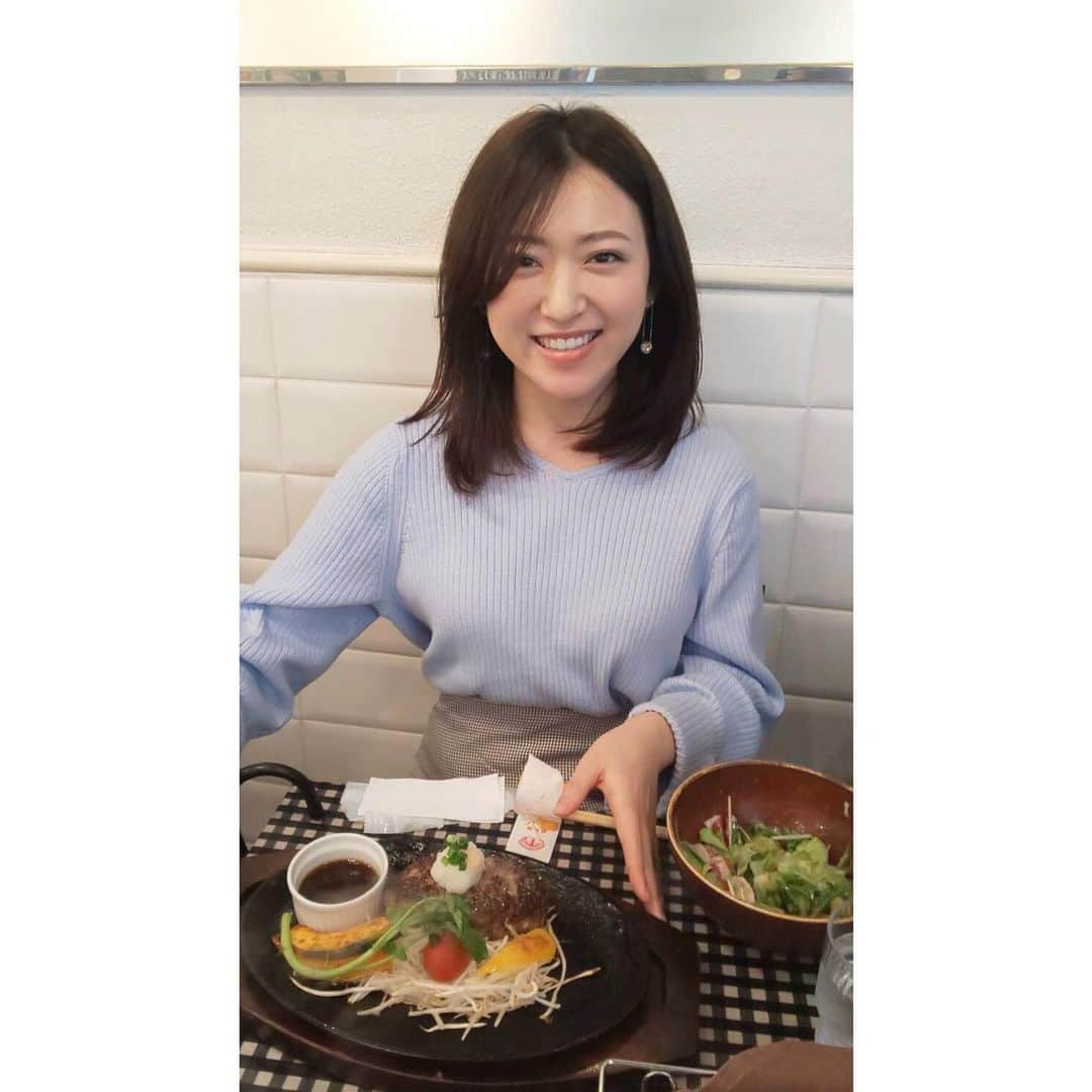 内田眞由美さんのインスタグラム写真 - (内田眞由美Instagram)「先日の美味しすぎたハンバーグ🥰 #プレミアム数寄屋バーグ #並んだ」5月5日 9時35分 - mayumi_mmm_