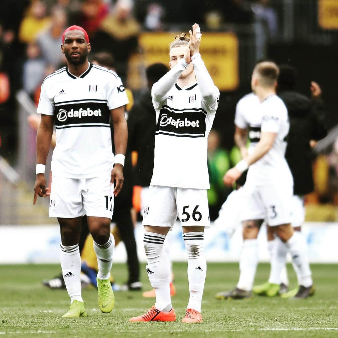 フラムFCさんのインスタグラム写真 - (フラムFCInstagram)「The #PL’s youngest ever player, man like @harveyelliott07 😉😳🤩 #FFC #COYW #PL」5月5日 1時30分 - fulhamfc