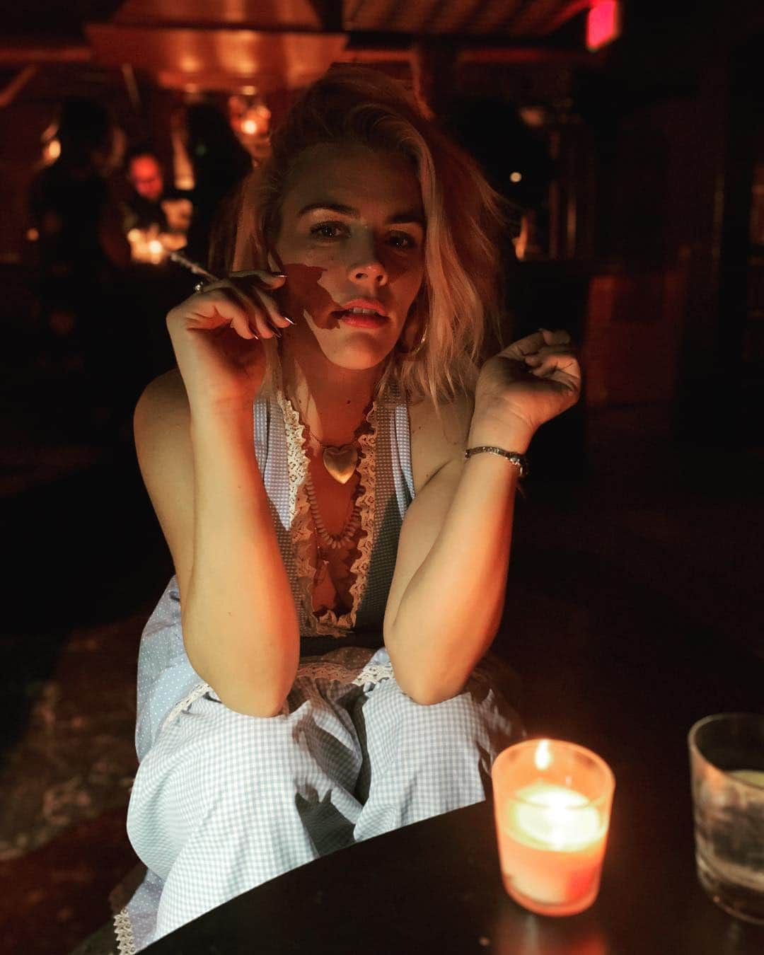 ビジー・フィリップスさんのインスタグラム写真 - (ビジー・フィリップスInstagram)「Last night, @kellyoxford had to take a pic of me rave squatting in a club in Hollywood (while @yoke_lore provided extra light with his phone) because if we're being honest, it may be the last time ever in history that I will be in a club in Hollywood on a Friday night. I mean...I've seen Knocked Up. They don't let old ass bitches into clubs. 😂😂😂」5月5日 2時06分 - busyphilipps