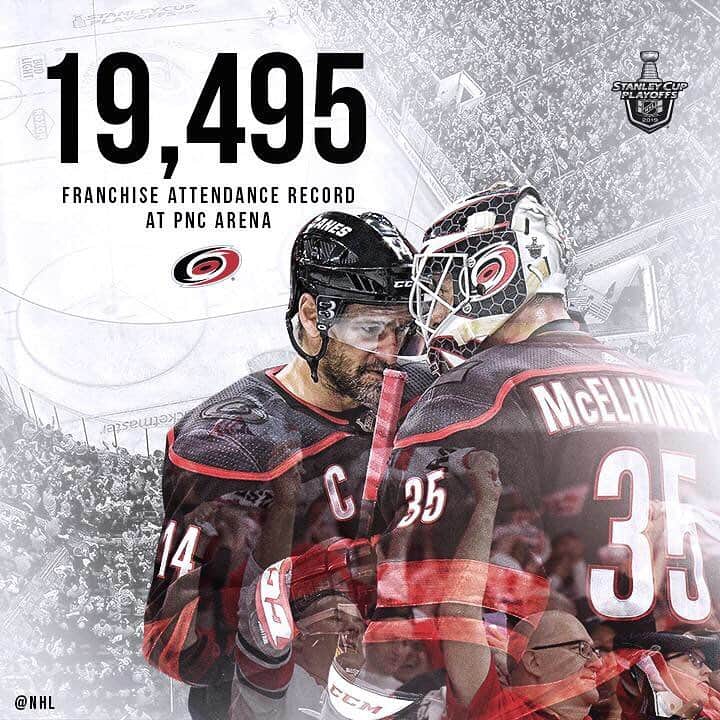 NHLさんのインスタグラム写真 - (NHLInstagram)「We consider that a brewed storm.  Well done, @nhlcanes fans! #StanleyCup」5月5日 2時36分 - nhl