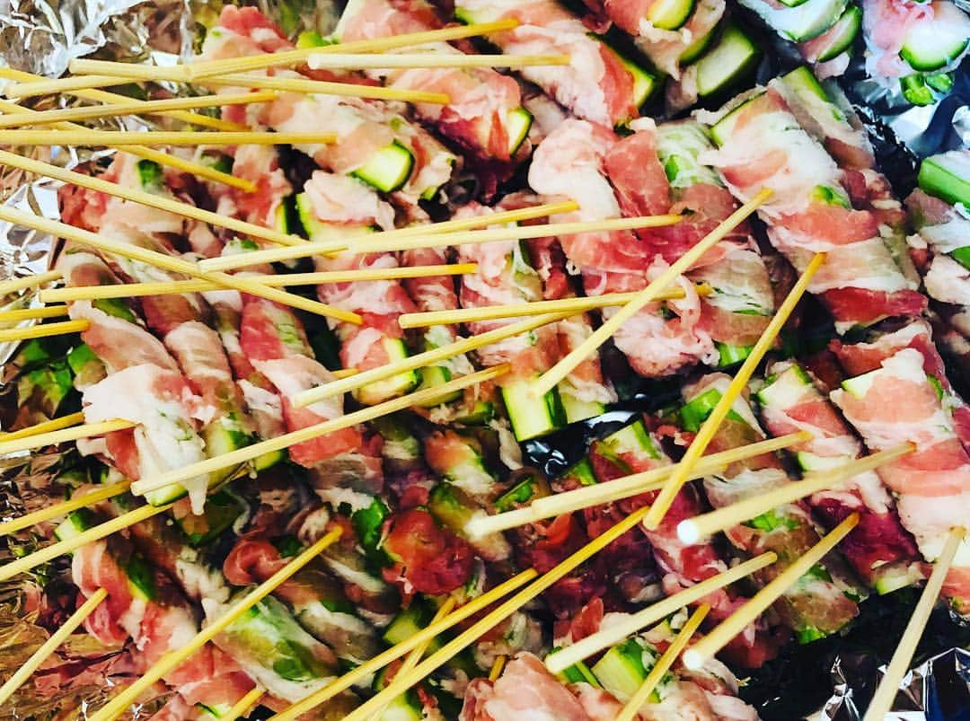 原日出子さんのインスタグラム写真 - (原日出子Instagram)「今日は 我が家でBBQ🍖 半分帰って この人数💦 今日も賑やかでした👍 #BBQ #お家ご飯 #ご近所仲良し隊」5月5日 2時47分 - hara_hideko