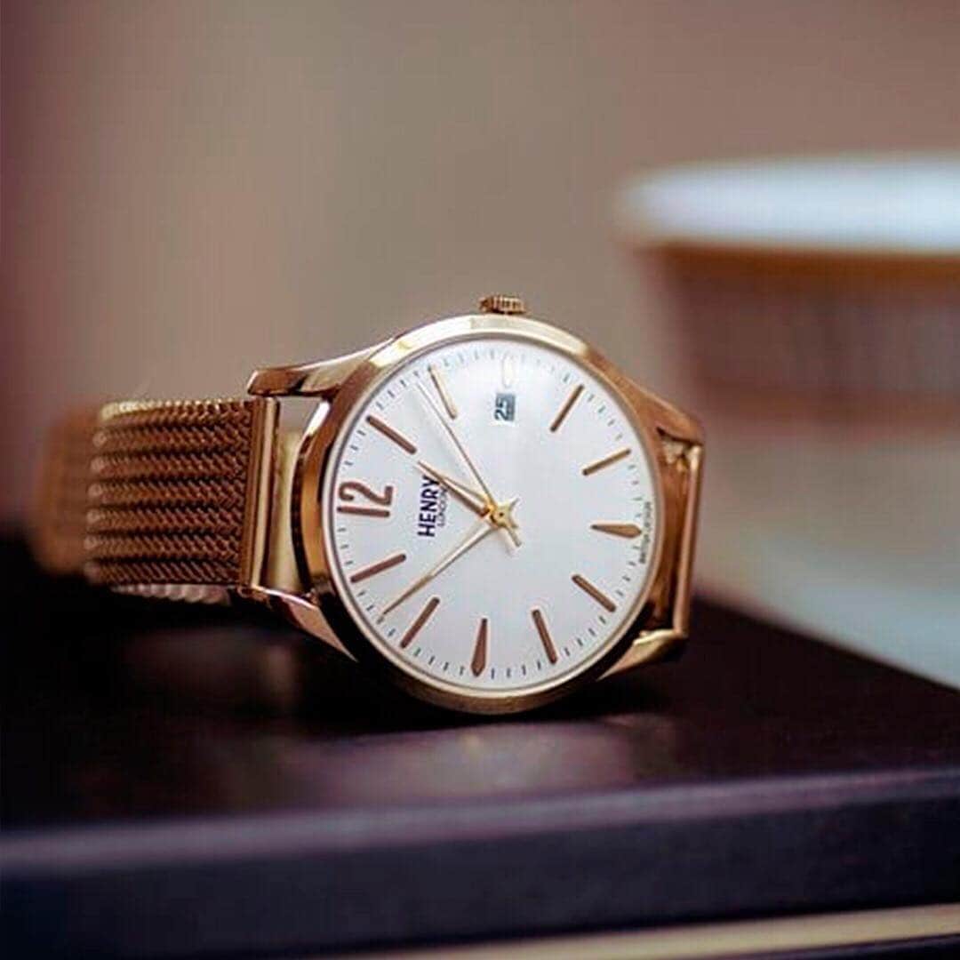 Henry London Official page of Britishさんのインスタグラム写真 - (Henry London Official page of BritishInstagram)「Sometimes the simple things are the best... @mazur_patrycja . . . #henrylondon #henrywatches #womenswatches #womensfashion #london #britishdesign #britishbrand #vintage #heritage #classic #gold #wome #goldandwhite #british」5月5日 2時56分 - henrywatches