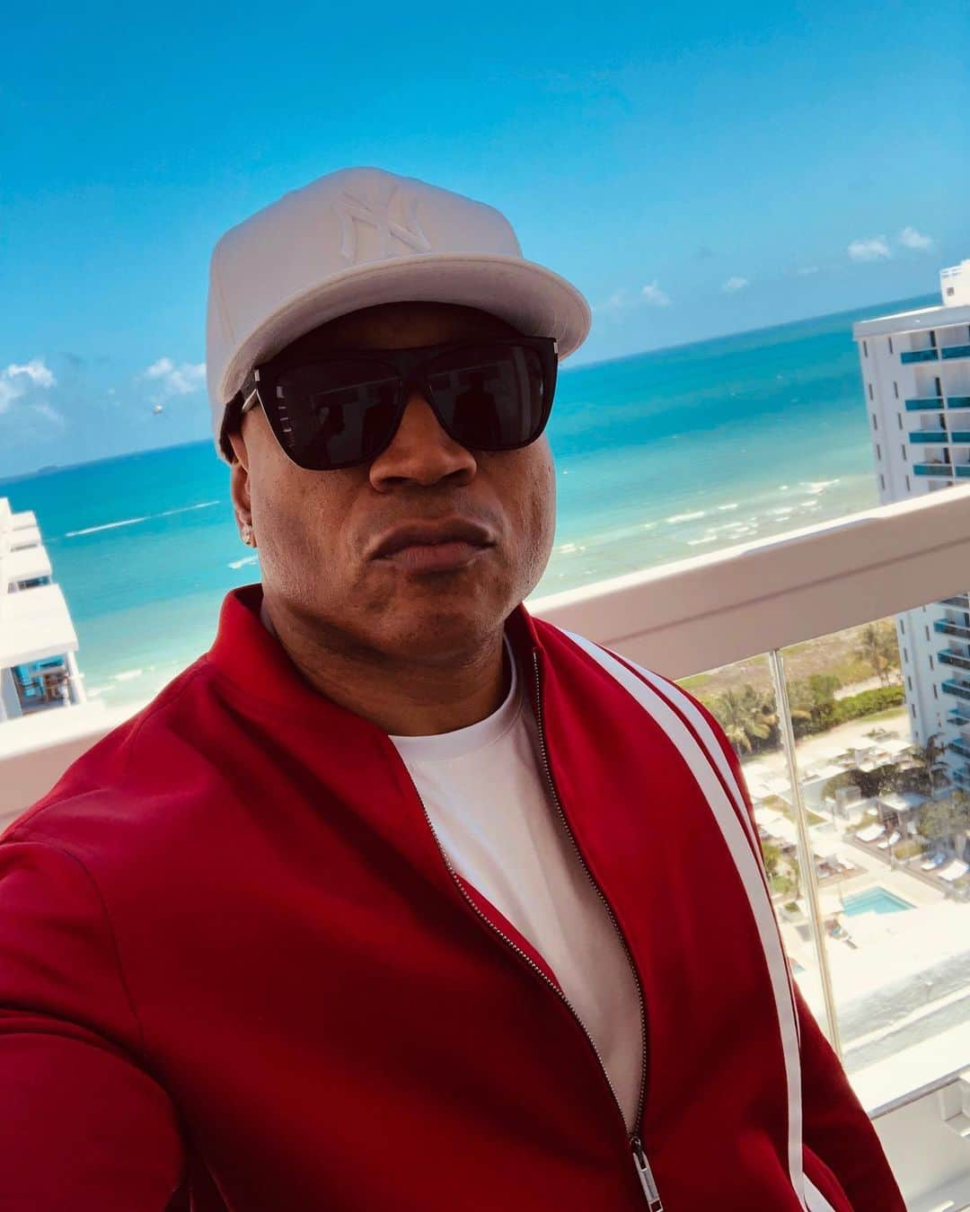 LL・クール・Jさんのインスタグラム写真 - (LL・クール・JInstagram)「@HarvardHBS #BEMSReunion in #Miami!! @bemsmeetupinmiami」5月5日 3時14分 - llcoolj